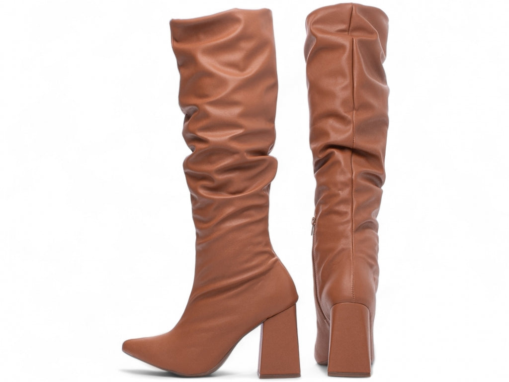 Bota Feminina Franzida Marrom