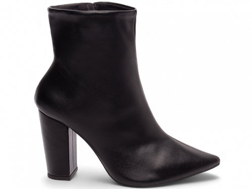 Bota de Cano Curto Preta com Salto de 9 cm