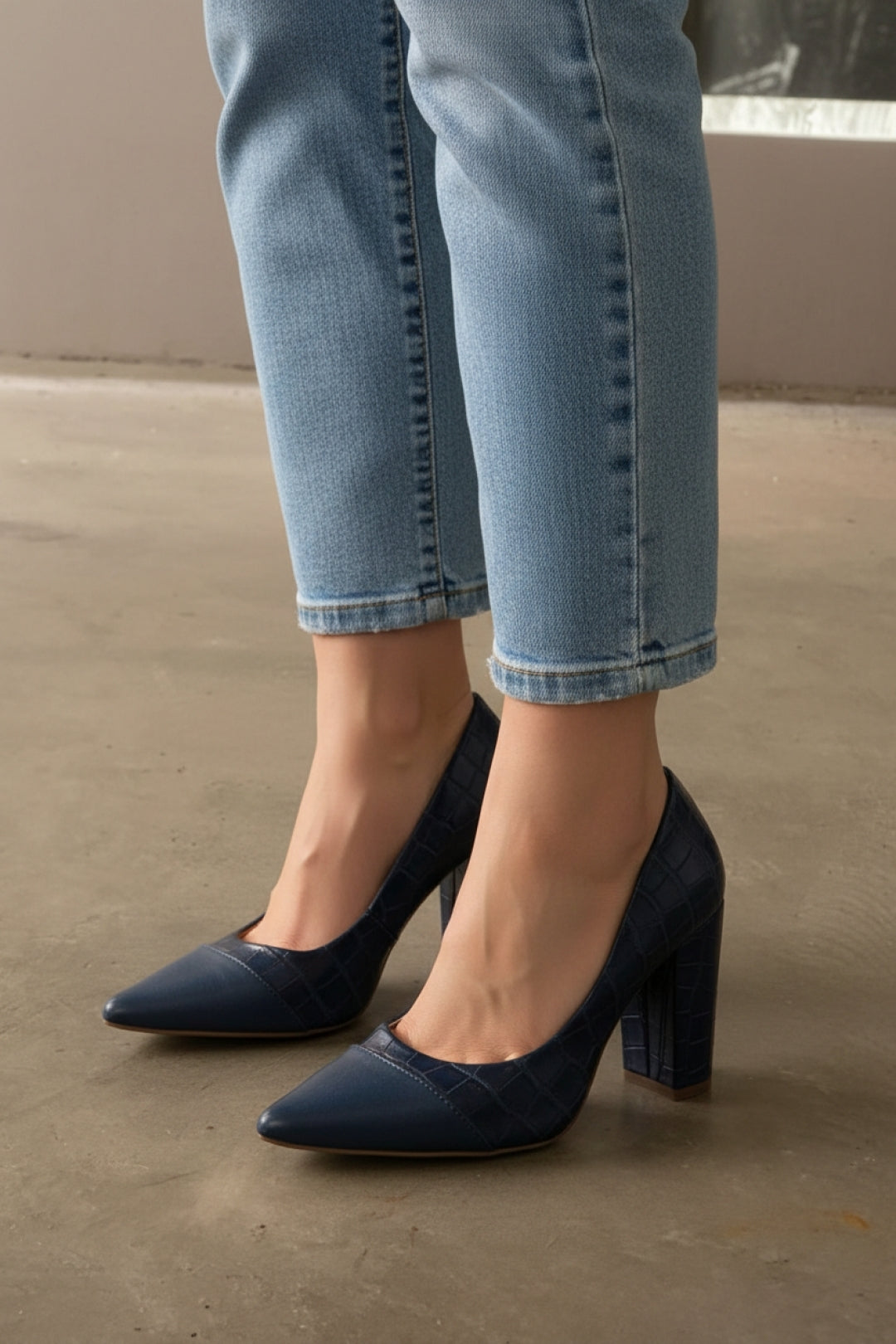 Scarpin Feminino Croco Azul Marinho