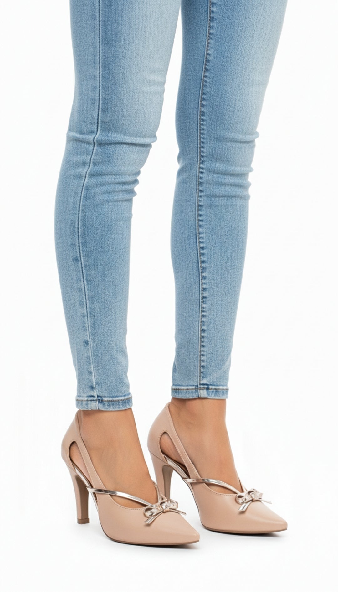 Scarpin Feminino Rosê Metalizado com Laço
